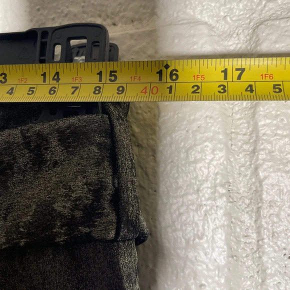 BCBGMaxAzria Black & Gold Wide Leg Pants - Picture 9 of 9